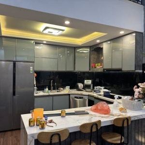 TỦ BẾP CÁNH KÍNH MAX EU 1