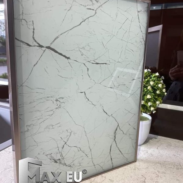 TỦ BẾP CÁNH KÍNH MAX EU 1